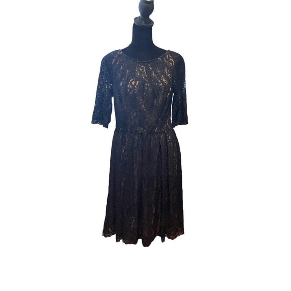 Maggy London woman's black lace overlay dress, size 12